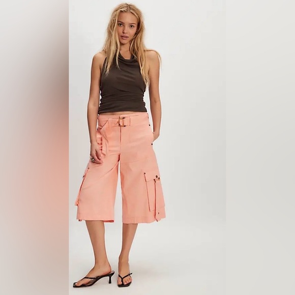 Free People Pants - Free People Tidal Wave Cropped Pants. NWT CORAL PINK